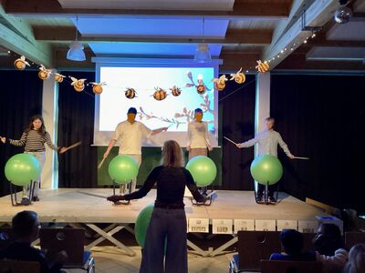 Klicken zum Vergrößern Klicken zum Vergrößern